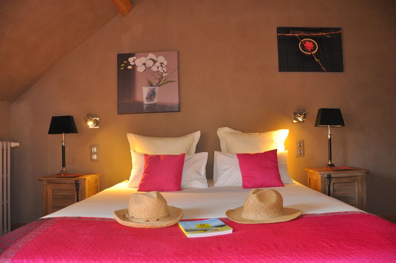 Hotel - Restaurant Le Moulin De Villiers Nouan-le-Fuzelier المظهر الخارجي الصورة